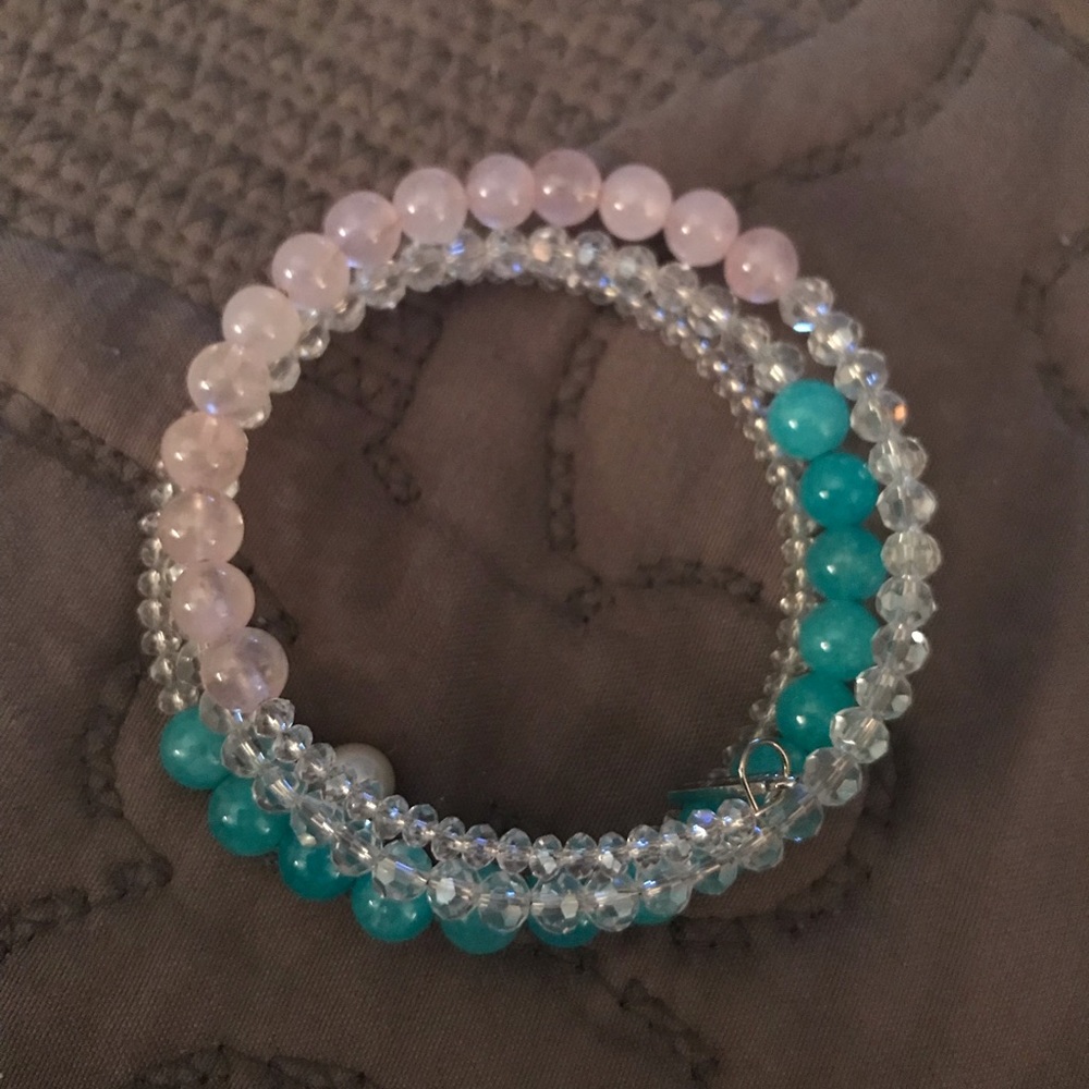 Vantel Pearls Bracelet